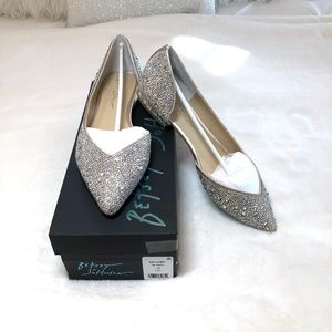 NIB Betsey Johnson Remy Ballet Flats | Nude/Silver 10